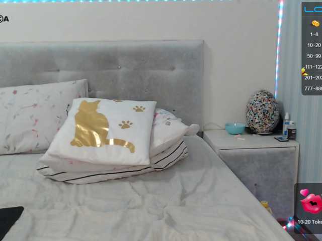 Live sex webcam photo for Solnushko1993 #275744267