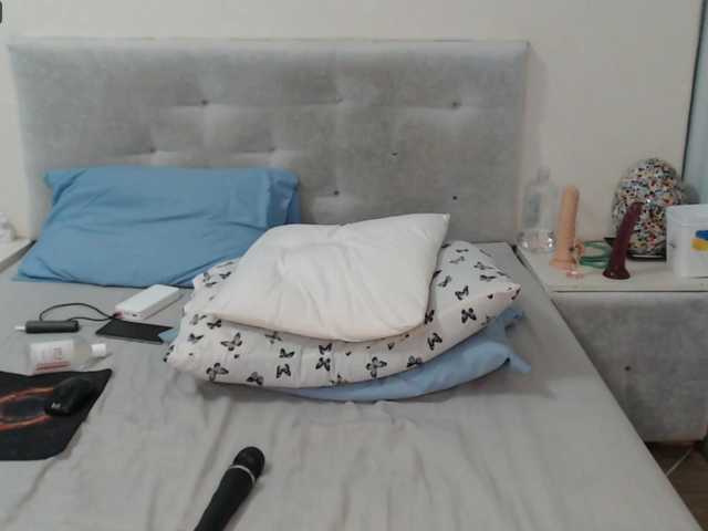 Live sex webcam photo for Solnushko1993 #275848973