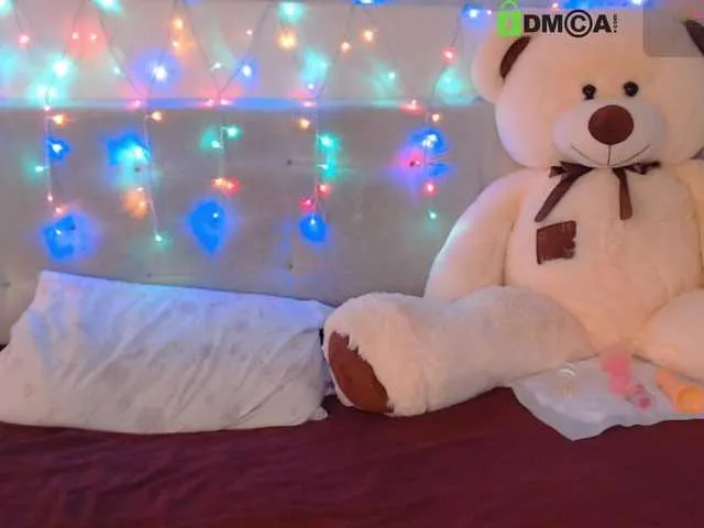 Live sex webcam photo for Solnushko1993 #292196905