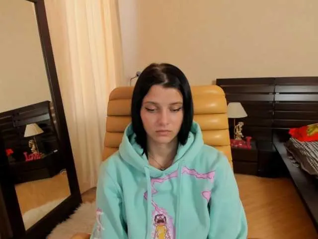 Live sex webcam photo for SoniNex #272280428