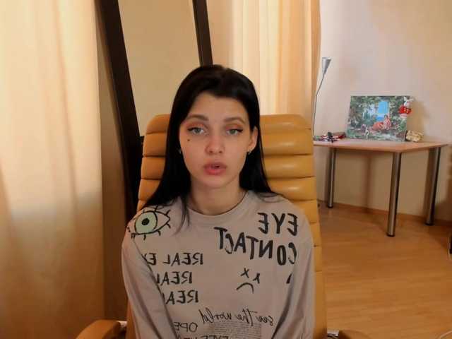 Live sex webcam photo for SoniNex #272697355