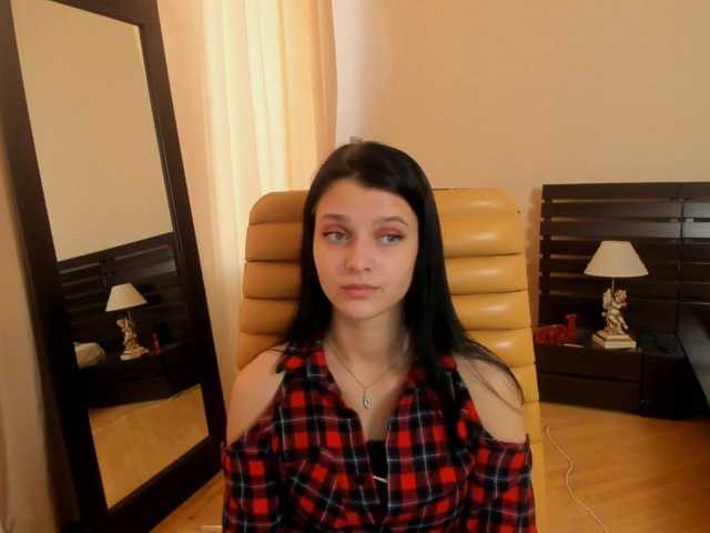 Live sex webcam photo for SoniNex #272851933