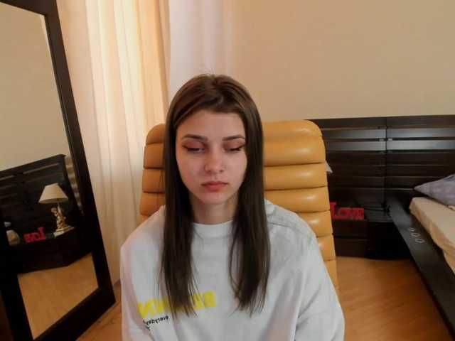 Live sex webcam photo for SoniNex #273138396