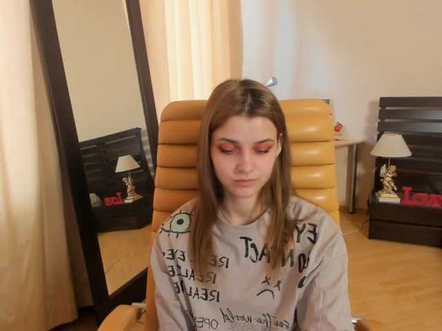 Live sex webcam photo for SoniNex #273326825