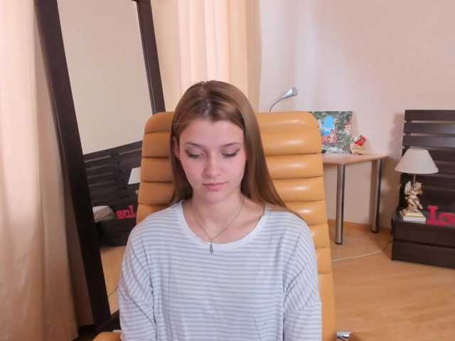 Live sex webcam photo for SoniNex #273368926