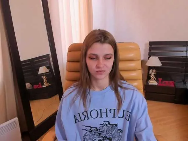 Live sex webcam photo for SoniNex #273484240