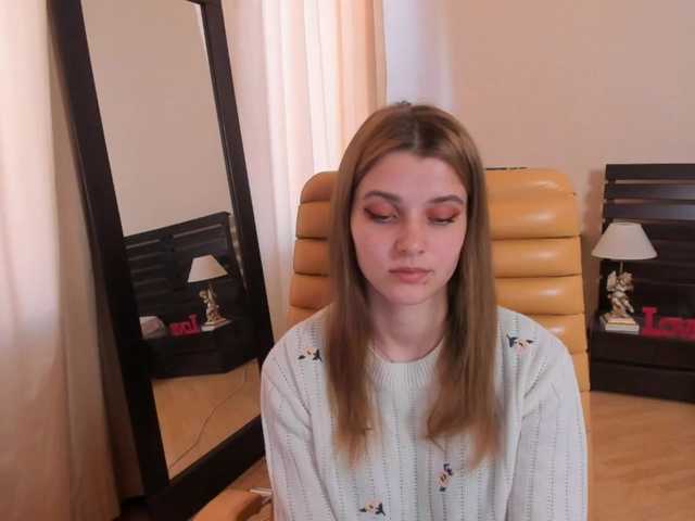 Live sex webcam photo for SoniNex #273550638