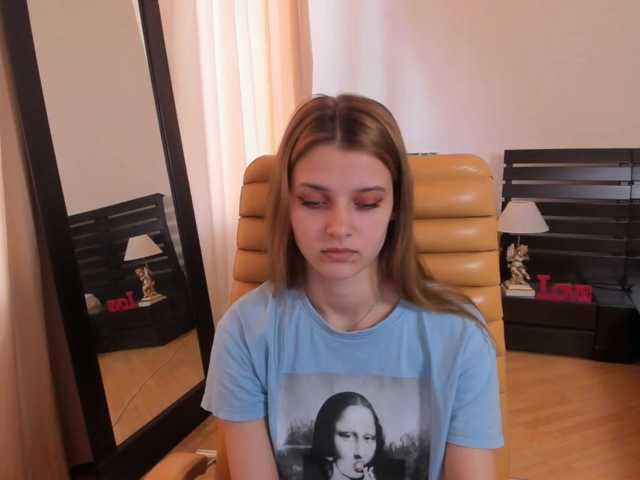 Live sex webcam photo for SoniNex #273612509