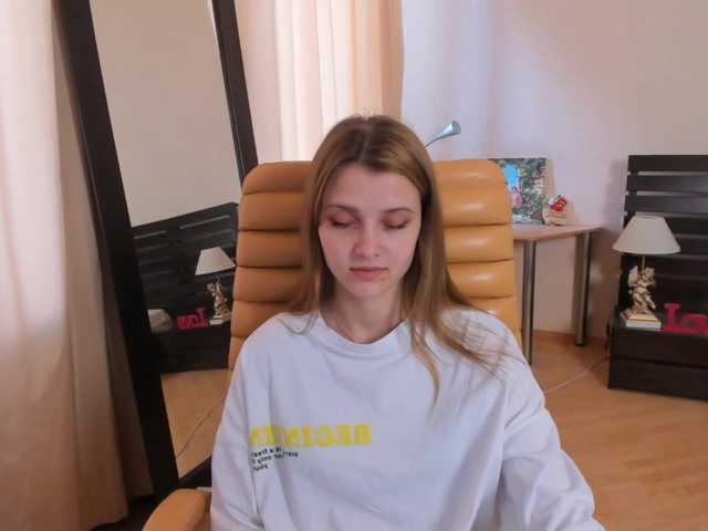 Live sex webcam photo for SoniNex #273623878