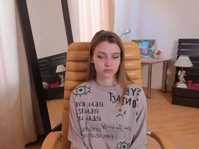 Live sex webcam photo for SoniNex #273687312