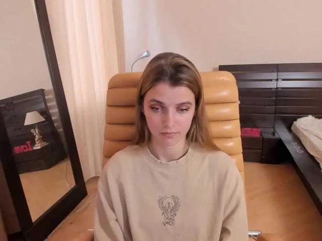 Live sex webcam photo for SoniNex #274247683