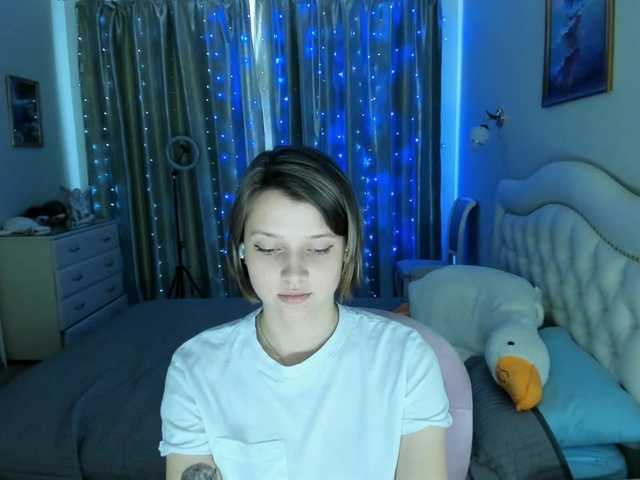 Live sex webcam photo for SoniNex #275782555