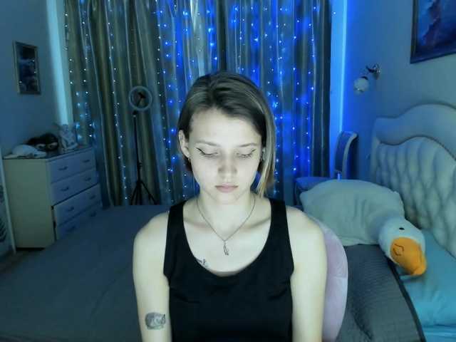 Live sex webcam photo for SoniNex #275912760