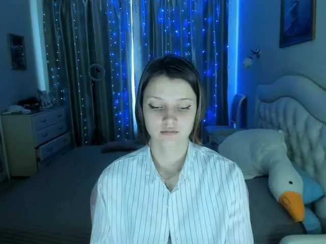 Live sex webcam photo for SoniNex #276292314