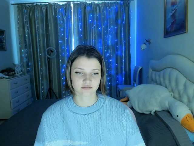 Live sex webcam photo for SoniNex #276376022