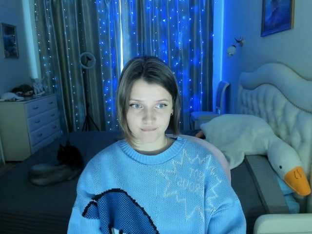 Live sex webcam photo for SoniNex #276391530