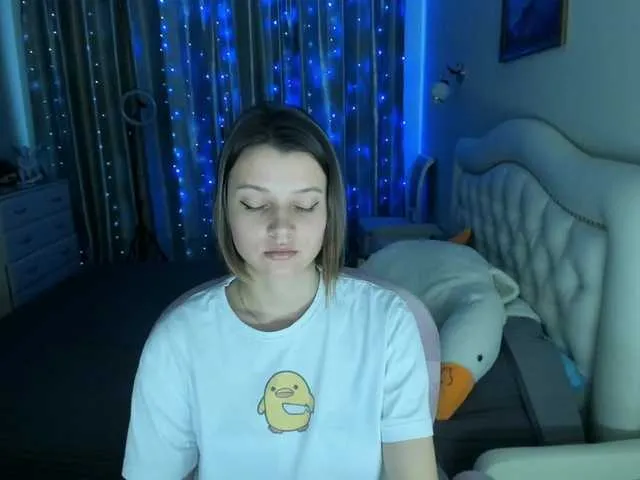 Live sex webcam photo for SoniNex #276474262