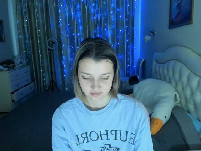 Live sex webcam photo for SoniNex #276481958