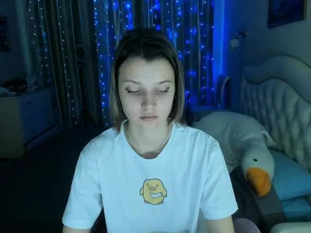 Live sex webcam photo for SoniNex #276522264