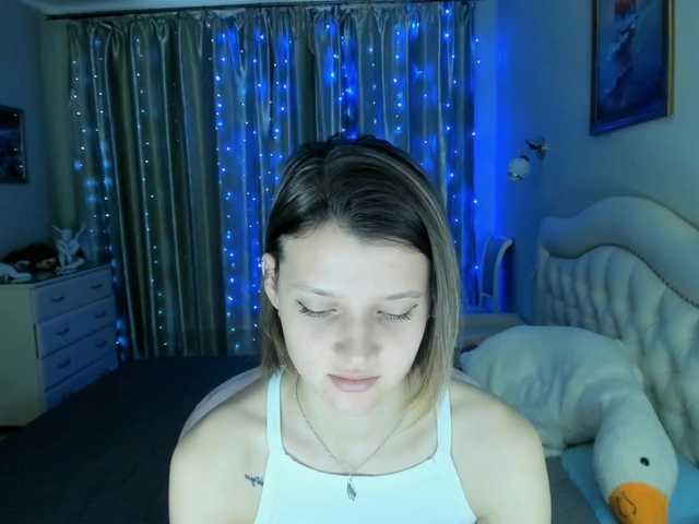 Live sex webcam photo for SoniNex #276563874