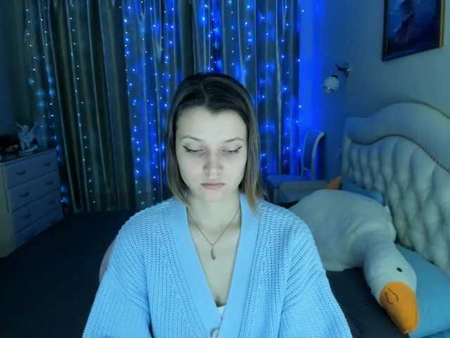 Live sex webcam photo for SoniNex #276709950