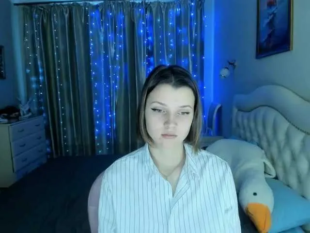 Live sex webcam photo for SoniNex #276717089