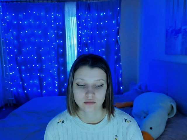 Live sex webcam photo for SoniNex #277483022