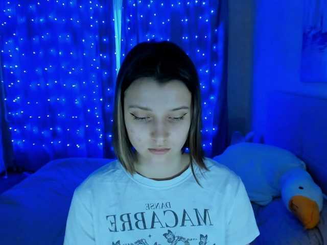 Live sex webcam photo for SoniNex #277522691