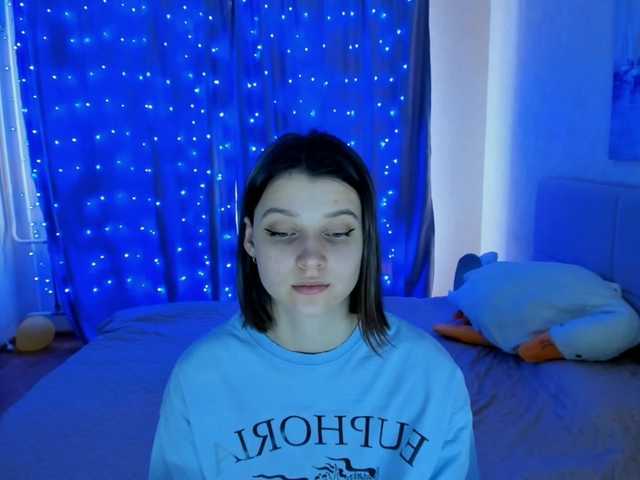 Live sex webcam photo for SoniNex #277683483