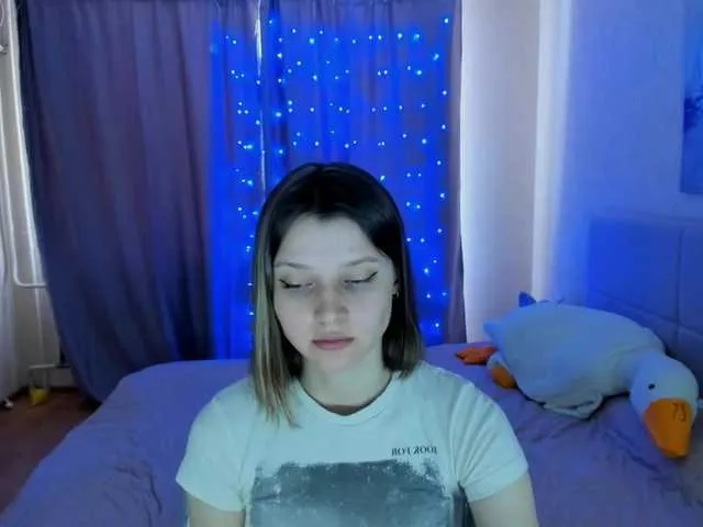 Live sex webcam photo for SoniNex #277836819