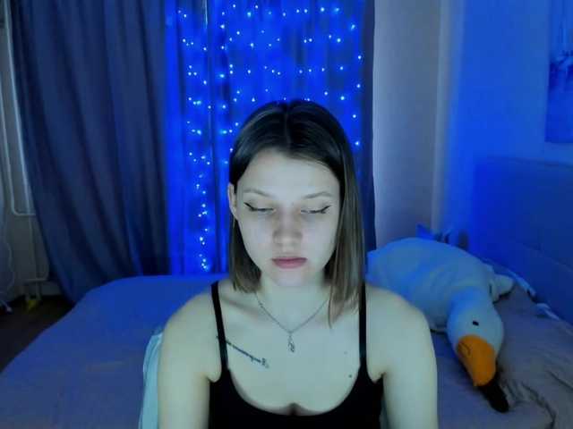 Live sex webcam photo for SoniNex #277850202