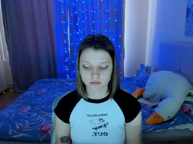 Live sex webcam photo for SoniNex #277880903