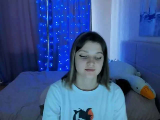 Live sex webcam photo for SoniNex #278140420