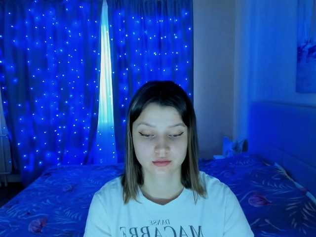 Live sex webcam photo for SoniNex #278263312