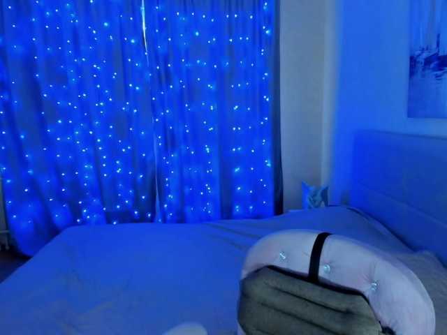 Live sex webcam photo for SoniNex #287764192