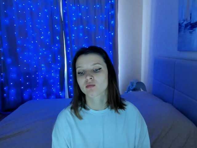 Live sex webcam photo for SoniNex #289331984