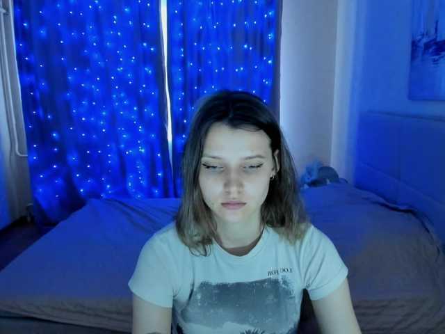 Live sex webcam photo for SoniNex #289373250