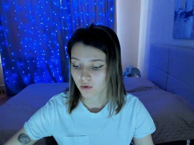 Live sex webcam photo for SoniNex #289506828