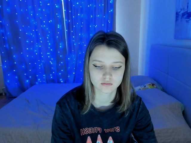 Live sex webcam photo for SoniNex #289894287