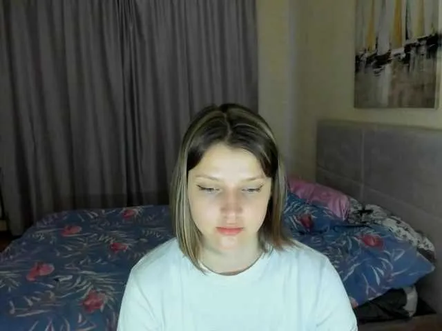 Live sex webcam photo for SoniNex #291544091