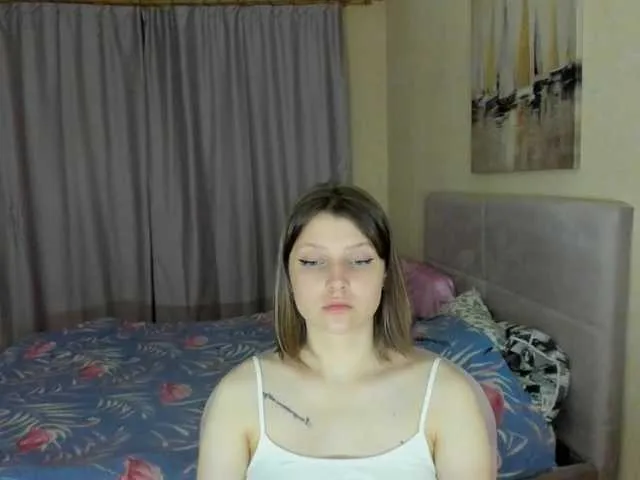 Live sex webcam photo for SoniNex #291571295