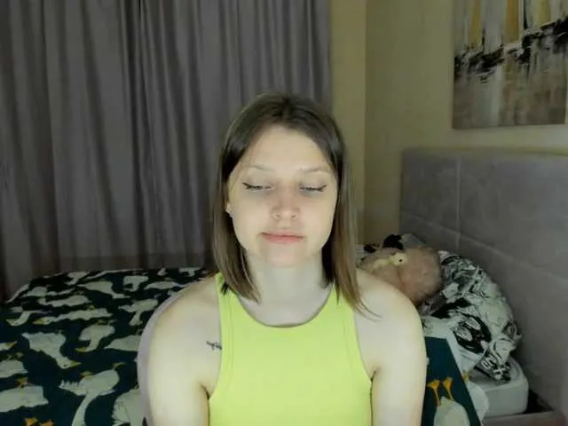 Live sex webcam photo for SoniNex #291753755