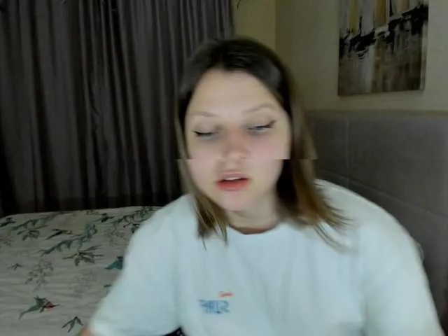 Live sex webcam photo for SoniNex #291975568