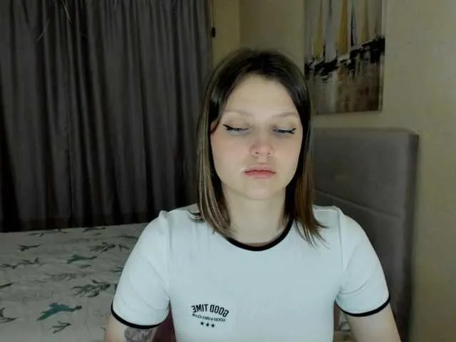 Live sex webcam photo for SoniNex #292035967