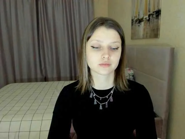 Live sex webcam photo for SoniNex #292249332