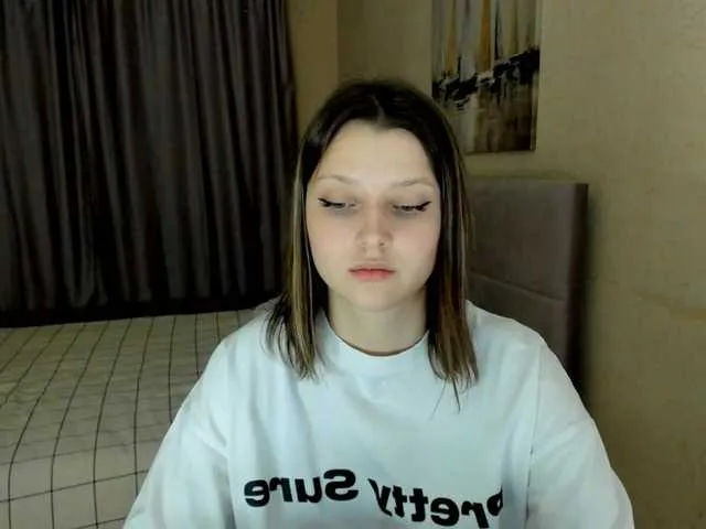 Live sex webcam photo for SoniNex #292256407