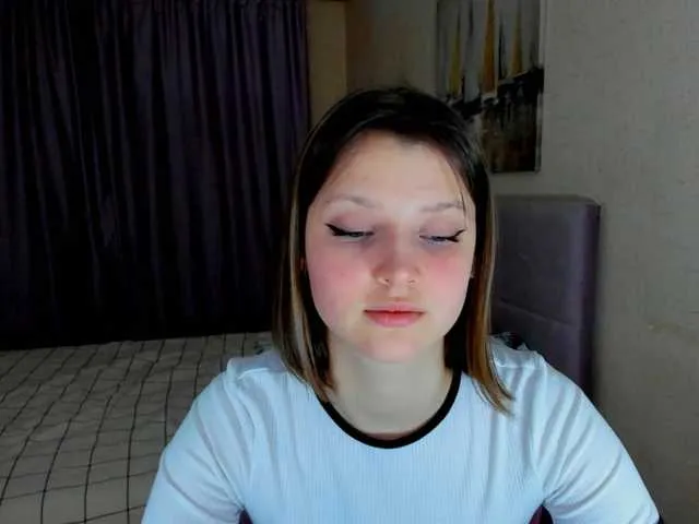 Live sex webcam photo for SoniNex #292323631