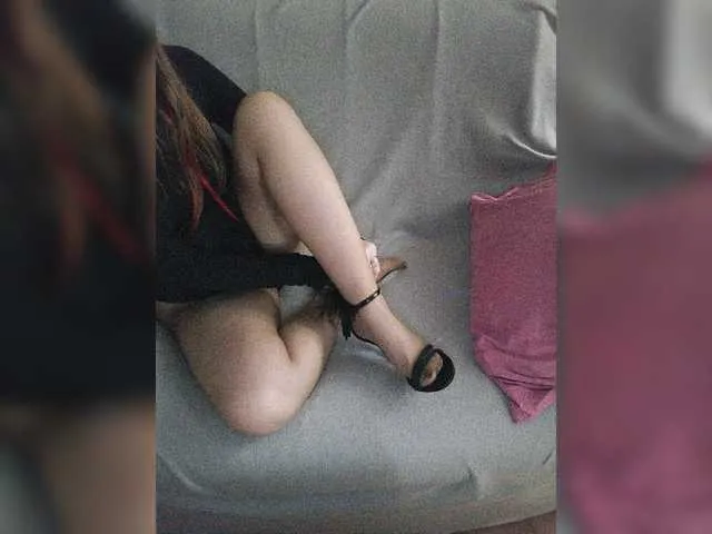 Live sex webcam photo for Sonicofyours #276006844