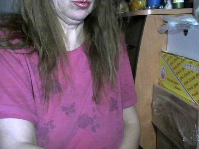 Live sex webcam photo for Sonya48 #272567185