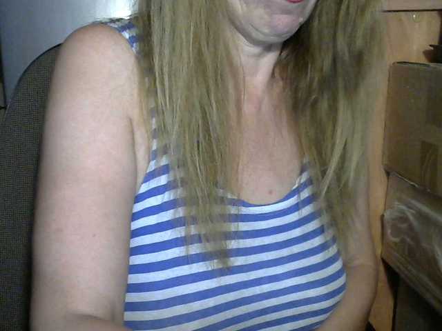 Live sex webcam photo for Sonya48 #274393961